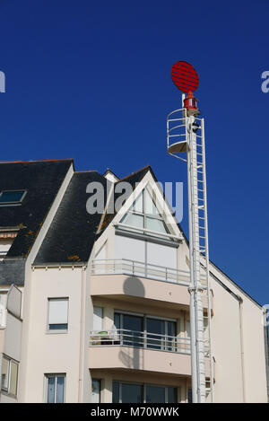 La Turballe, ristorante L'Escale e porto faro, Loire-Atlantique, Pays de la Loire, in Francia, in Europa Foto Stock