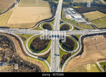 Raccordo autostradale Dortmund / Unna, A1, e l'autostrada A44, a Unna, nella Renania settentrionale-Vestfalia. Unna, zona della Ruhr, Renania settentrionale-Vestfalia, Germania, Unna, R Foto Stock