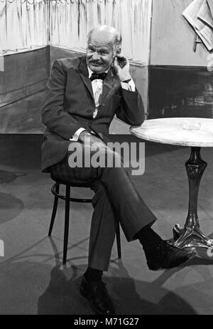 Lach Mal wieder, Comedyserie, Deutschland 1984, Darsteller: Ralf Wolter Foto Stock