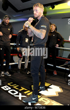 Lancio di Ultimate Boxxer, tenutosi a me Londra Hotel in Londra. Dotato di: Jimmy Cooper dove: Londra, Regno Unito quando: 05 Feb 2018 Credit: WENN.com Foto Stock