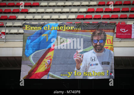 Barcellona, Spagna. 08 Mar, 2018. Poster tifo Fernando Alonso durante le prove sul circuito di Barcelona-Catalunya, il 08 marzo 2018, a Barcellona, Spagna. Credito: Gtres Información más Comuniación on line, S.L./Alamy Live News Foto Stock