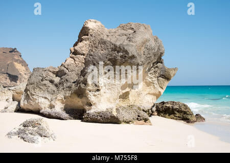 Fazayay, o talvolta scritto Fizayah beach, Dhofar, Salalah, Sultanato di Oman Foto Stock