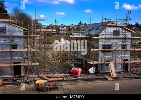 Nuove case / case in costruzione nell'area Roborough di Plymouth, UK. Foto Stock