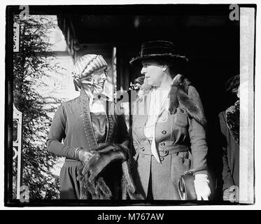 Margaret Wilson & Sig.ra Abby Scott Baker, 2-17-21 LOC npcc.03537 Foto Stock