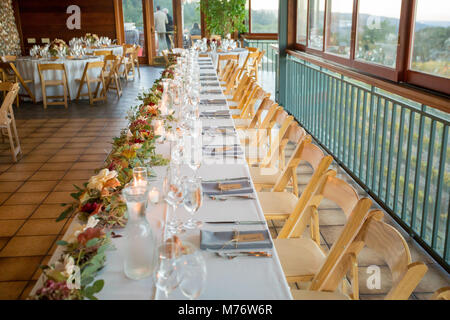 Ricevimento di nozze Tabella alla cantina Wedding Foto Stock