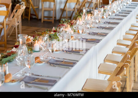 Ricevimento di nozze Tabella alla cantina Wedding Foto Stock
