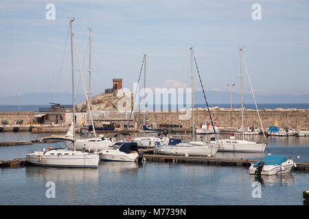 Porto turistico, Rio Marina, Isola d'Elba, Toscana, Italia, Europa Foto Stock