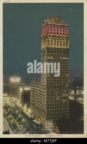 Un'immagine storica della Book Tower, un iconico monumento architettonico a Detroit. La torre è nota per il suo design distintivo ed è un simbolo della storia architettonica della città. Foto Stock