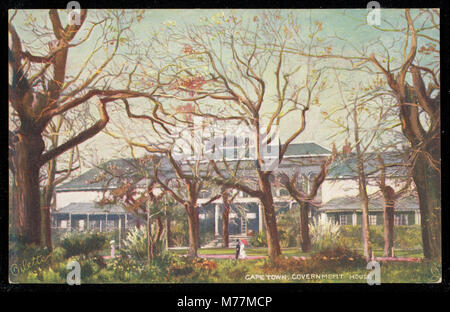 Fotografia della sede del governo a città del Capo, Sud Africa. L'immagine mette in risalto l'architettura coloniale dell'edificio e il suo ruolo di punto di riferimento governativo nella città. Foto Stock