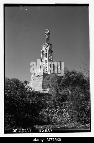 Chiesa dell'Apparizione a Deir el-Azhar ad Abu Ghosh. Statua della Virign & Bambino Gesù, close up matpc LOC.12415 Foto Stock