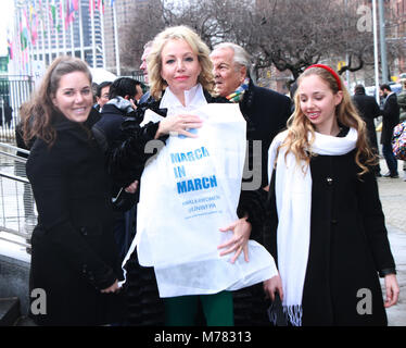 NEW YORK, NY Marzo 08, 2018: la Principessa Maria Carolina, Duchessa di Calabria e Palermo, S.A.R. La Principessa Camilla di Borbone delle Due Sicilie, Duchessa di Castro, la Principessa Maria Chiara, duchessa di Capri in Roma, Monaco e Parigi attendInternational Giornata della donna alle Nazioni Unite a New York. Marzo 07, 2018 Credit:RW/MediaPunch Foto Stock