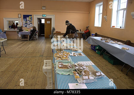 Skibbereen, West Cork, Irlanda. 9 Marzo, 2018. Skibbereen succursale del paese mercato si apre le sue porte ogni venerdì dal 1130 am alle 2 pm. Tutte le modalità di casa eccellente fatto produrre come marmellate, dolci e pane plus grande fatta in casa doni possono essere acquistati. Credits: aphperspective/ Alamy Live News Foto Stock