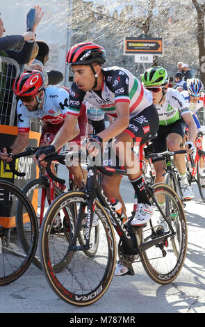 Follonico a Trevi, Italia. 9 Mar, 2018. Fabio Aru (Team Emirates) durante l'UCI World Tour, Tirreno-Adriatico 2018, fase 3, Follonico a Trevi, in Italia il 9 marzo 2018 - Photo Laurent Layris / DPPI Credito: Laurent Lairys/Agence Locevaphotos/Alamy Live News Foto Stock