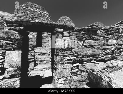 Bianco e nero Skellig Michael, Sito Patrimonio Mondiale dell'UNESCO, Kerry, Irlanda. Star Wars la forza risveglia la scena filmata su questa isola. Foto Stock