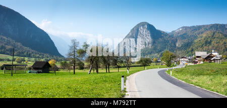 Panorama alpino vicino al lago di Bohinj, Slovenia Foto Stock