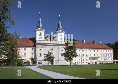 Ducale birreria bavarese nell abbazia di Tegernsee, Tegernsee al lago Tegernsee, valle Tegernsee, Alta Baviera, Baviera, Germania meridionale, Germania, Foto Stock