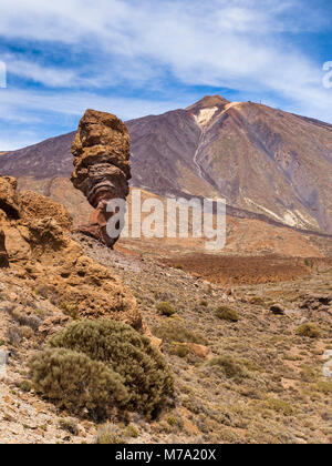 Roques de García attration turistica con il monte Teide nella rassegna. Foto Stock