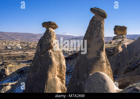 Le tre grazie in Cappadocia, Turchia Foto Stock