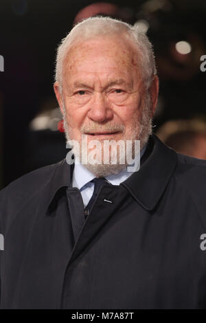 "La misericordia' Premiere Mondiale tenutosi presso il Curzon Mayfair - Arrivi con: Sir Robin Knox-Johnston dove: Londra, Regno Unito quando: 06 Feb 2018 Credit: Lia Toby/WENN.com Foto Stock