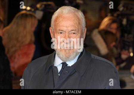 "La misericordia' Premiere Mondiale tenutosi presso il Curzon Mayfair - Arrivi con: Sir Robin Knox-Johnston dove: Londra, Regno Unito quando: 06 Feb 2018 Credit: WENN.com Foto Stock