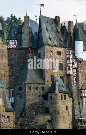 Il Castello Eltz vicino Münstermaifeld in Eifel Foto Stock