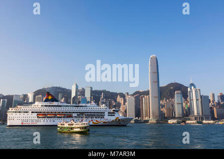 Cina, Hong Kong, skyline della città e il Traghetto Star Foto Stock