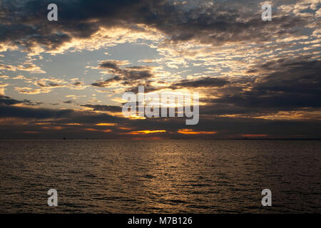 Vista panoramica dell'oceano al tramonto, Miami Beach, Florida, Stati Uniti d'America Foto Stock