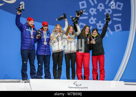Pyeongchang, Corea del Sud. Decimo Mar, 2018. Marzo decimo Pyeongchang - Vittoria cerimonia donna in discesa. Credito: Marco Ciccolella/Alamy Live News Foto Stock