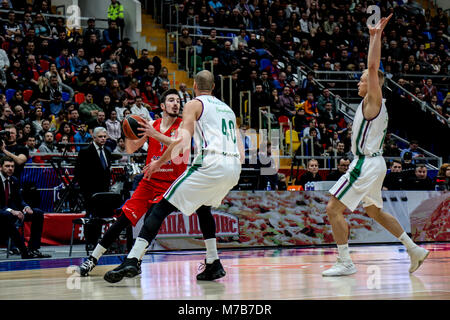 Mosca, Russia. 9 Mar, 2018. Nando De Colo, #1 del CSKA Mosca in azione durante la Turkish Airlines EuroLeague Round 25 match tra CSKA Mosca e Unicaja Malaga a Megasport Arena. Credito: Nicholas Muller/SOPA Immagini/ZUMA filo/Alamy Live News Foto Stock