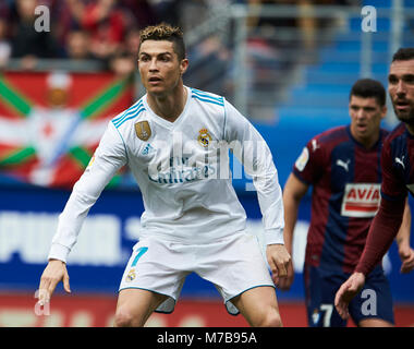 Eibar, Spagna. Decimo Mar, 2018. (7) Cristiano Ronaldo durante lo spagnolo La Liga partita di calcio tra S.D Eibar e Real Madrid C.F, a Ipurua Stadium, in Eibar, Spagna settentrionale, Sabato, Marzo, 10, 2018. Credito: Gtres Información más Comuniación on line, S.L./Alamy Live News Foto Stock