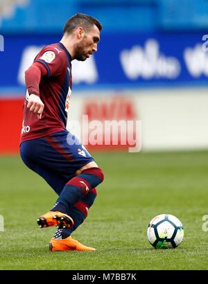 Eibar, Spagna. Decimo Mar, 2018. (L-R) *Anaitz Arbilla Zabala* di SD Eibar durante la SD Eibar vs Real Madrid CF, La Liga a Ipurua Stadium in Eibar il 10 marzo 2018. (© DAVID CANTIBRERA/ CORDON PREMERE) Cordon Premere Credito: CORDON PREMERE/Alamy Live News Foto Stock