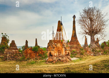 Tempio buddista Sankar. Lo stato di Shan. Myanmar. Panorama Foto Stock