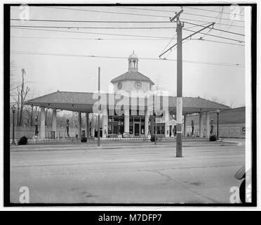 Lord Baltimore stazione di riempimento, Conn. Ave. & Ordway SAN, (Washington, D.C.) LCCN2016825763 Foto Stock