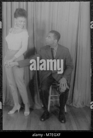 Ritratto di Ethel Ayler e Melvin Stewart, come Zirata e semplici (rispettivamente) in celeste semplicemente da Langston Hughes LCCN2004662535 Foto Stock