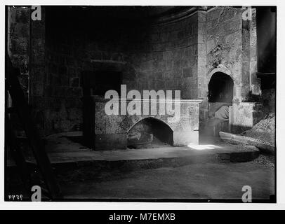 I lavori di riparazione nella chiesa del Santo Sepolcro). Cappella. Crusader altare. LOC matpc.03931 Foto Stock