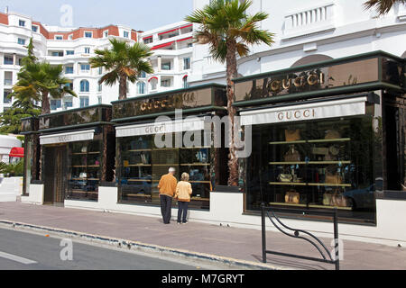 Gucci shop presso l'Hotel Barrière Le maestose, Cannes, Costa Azzurra, Francia del Sud, Francia, Europa Foto Stock