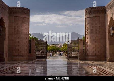 Sultan Qaboos grande moschea in Muscat Oman Foto Stock