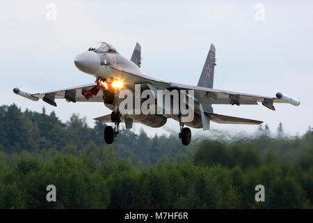 Su-35S jet da combattimento russo di Air Force sbarco. Foto Stock