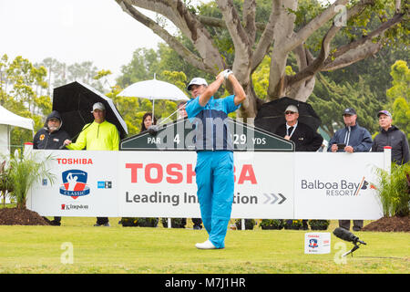 Newport Beach, California, Stati Uniti d'America. Decimo Mar, 2018. DAVID FROST fa un tee-shot sul decimo foro durante il secondo round della Toshiba Classic presso il Newport Beach Country Club il 10 marzo 2018 in Newport Beach, California. Credito: Doug Gifford/ZUMA filo/ZUMAPRESS.com/Alamy Live News Foto Stock