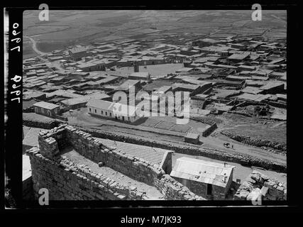 Jebel el-Drusi & Hauran. Salkhad. Vista della città dalla collina del castello matpc LOC.17218 Foto Stock