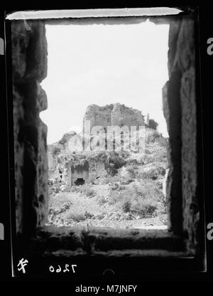 La torre più interna del castello di Sahyun, situata in Siria. Il castello è un esempio ben conservato di architettura militare medievale, che offre informazioni sulle strategie storiche di difesa della regione. Foto Stock