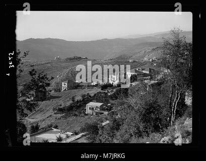 Montare il Libano. Beirut. Aleih, Ras-el-Metn distretto. Aleih. Le residenze estive. Vista verso Brumanna matpc LOC.15441 Foto Stock