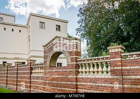 Potsdam (Germania): Villa Schoeningen vicino al Ponte Glienicker; Villa Schöningen an der Glienicker Brücke Foto Stock