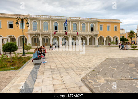 Zante, Grecia - 29 Settembre 2017: l'edificio del museo Bizantino sulla piazza Solomos nella città di Zacinto, Grecia. Foto Stock