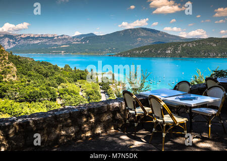 Lac de Sainte-Croix, Lago di Sainte-Croix, Gorges du Verdon, Provenza, Francia Foto Stock