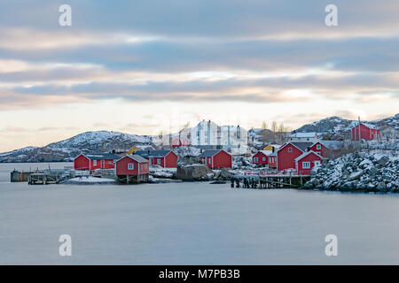 Nusfjord, Flakstad, Leknes, Lofoten; Norvegia; Europa; Foto Stock