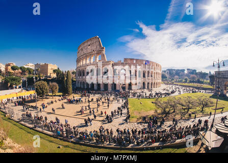 Til Colosseo a Roma, Italia, HDR panorama Foto Stock