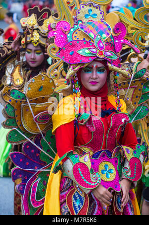 SINGAPORE - FEB 24 : partecipante nella Chingay parade di Singapore il 24 febbraio 2018. La Chingay è un annuale street parade e fa parte della Foto Stock