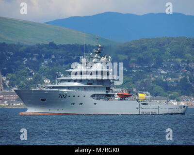 El Moussif (702), un El Moundjid-classe di traino di emergenza nave gestita dalla Marina militare algerino, pre-consegna delle prove sul Firth of Clyde. Foto Stock