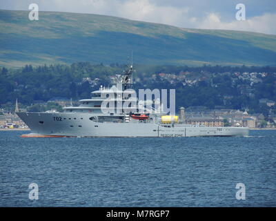 El Moussif (702), un El Moundjid-classe di traino di emergenza nave gestita dalla Marina militare algerino, pre-consegna delle prove sul Firth of Clyde. Foto Stock